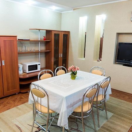 Tourist Hotel Ustʼ-Kamenogorsk Exteriér fotografie
