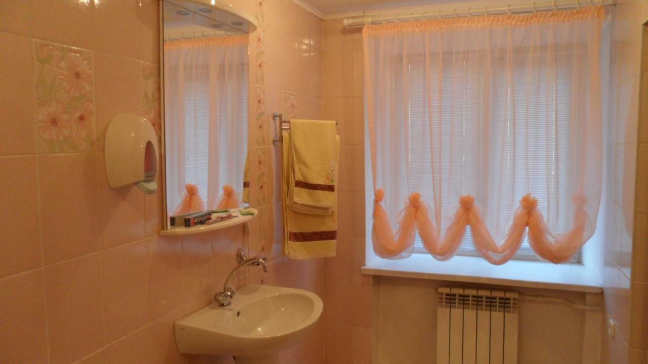 Tourist Hotel Ustʼ-Kamenogorsk Exteriér fotografie